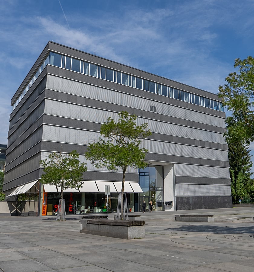 aegz. Klinik in Darmstadt: Außenansicht des Klinik-Zentrums aegz. Klinik in Darmstadt: Außenansicht des Klinik-Zentrums